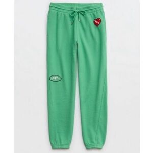 Aerie The Chill Jogger green with patches